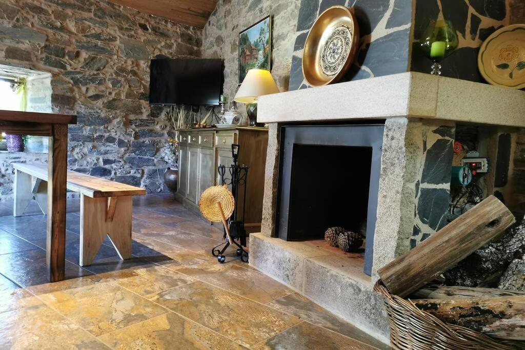 Casa Do Linho 400 Year Old Country Cottage Oleiros  Eksteriør bilde
